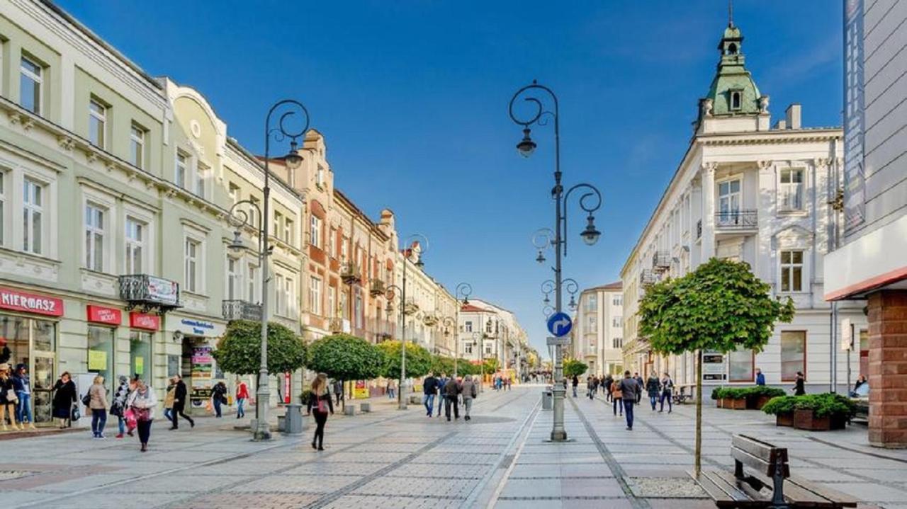 Apartamenty Centrum Mala Dwojeczka Blekitna Panoramiczna Balkonem Promenada เคียลเซ ภายนอก รูปภาพ