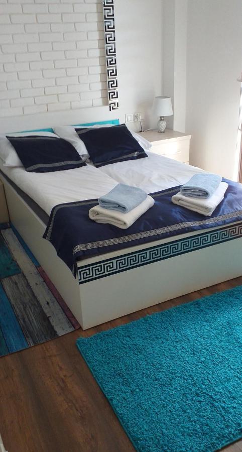Apartamenty Centrum Mala Dwojeczka Blekitna Panoramiczna Balkonem Promenada เคียลเซ ภายนอก รูปภาพ