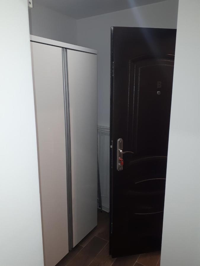 Apartamenty Centrum Mala Dwojeczka Blekitna Panoramiczna Balkonem Promenada เคียลเซ ภายนอก รูปภาพ